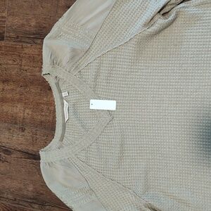 Nice Soft Surroundings Top